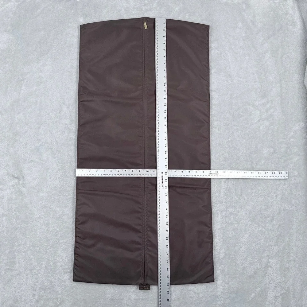Louis Vuitton authentic louis